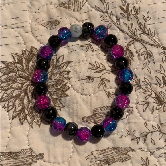 Homemade bracelets - Picture 3 of 8